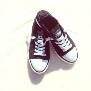 Levi Women’s Slip On Sneakers